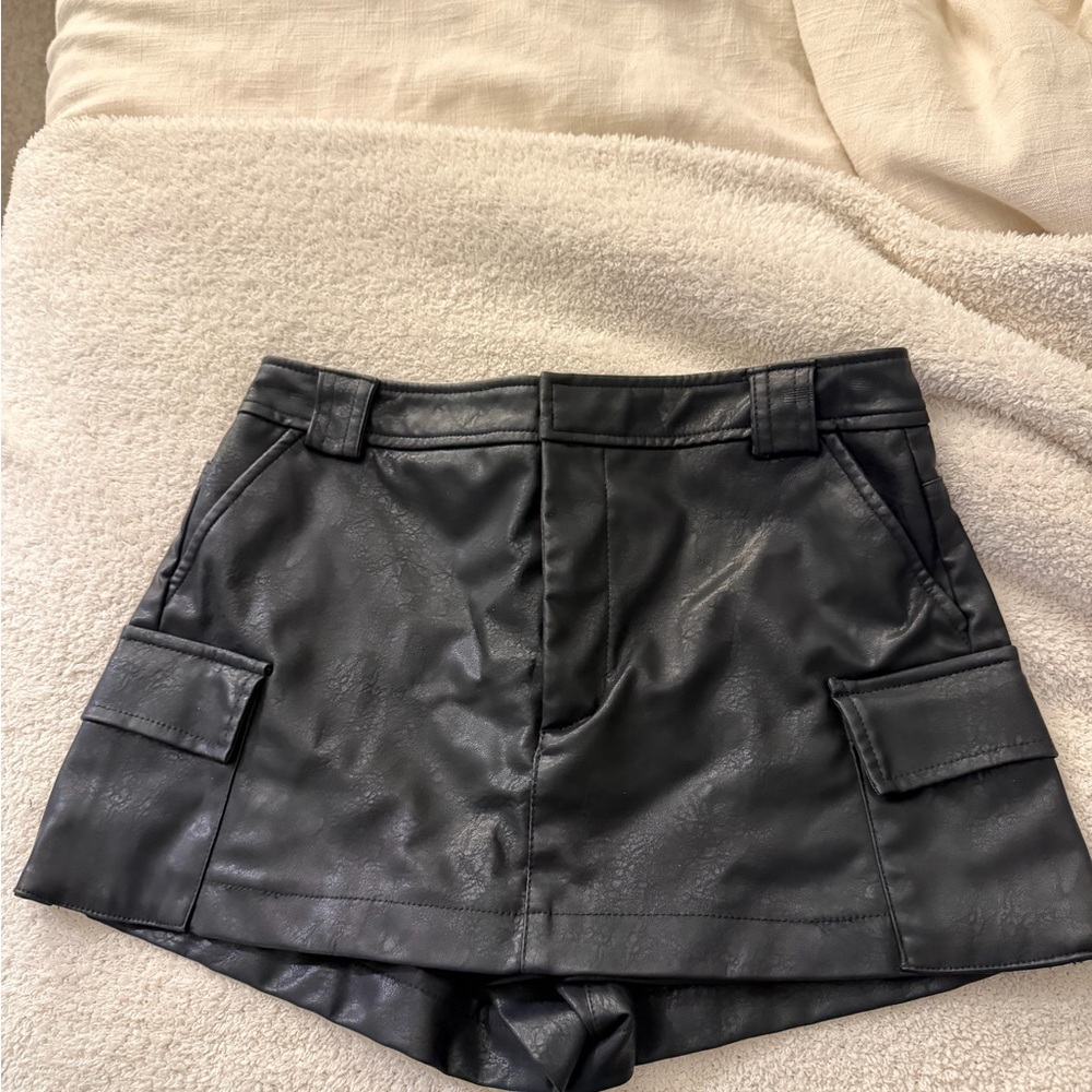 Zara Black Faux Leather Skort